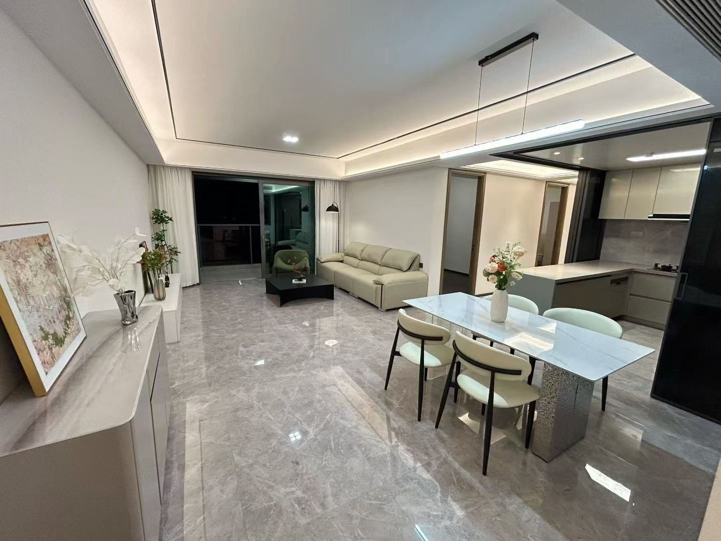 Poly Denghu Tianjun 143sqm